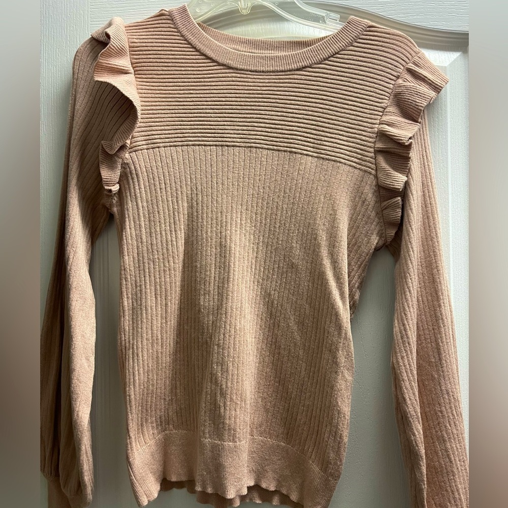 Mint Julep sweater. Size small, beige.